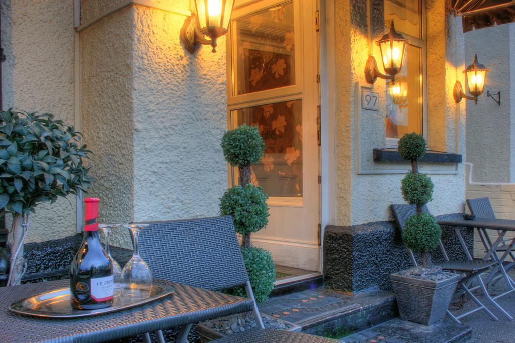 Arran Lodge B&B Torquay Εξωτερικό φωτογραφία